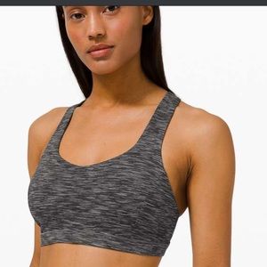 Lululemon Free to Be Serene Bra Light Support C/D Cup size 6